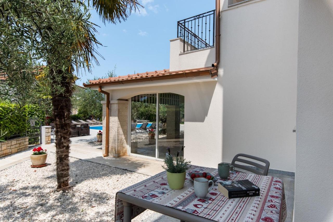 Villa Hope Apartments Poreč Eksteriør bilde