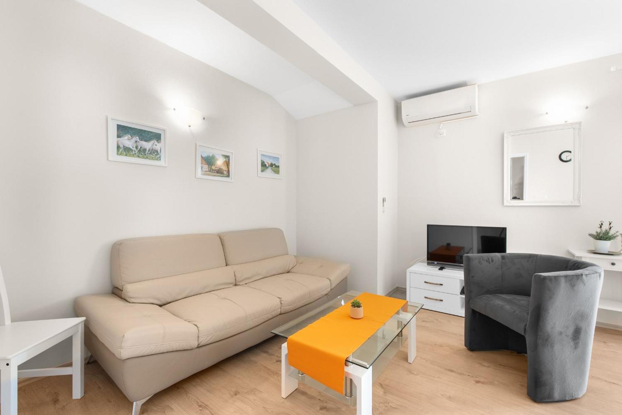Villa Hope Apartments Poreč Eksteriør bilde